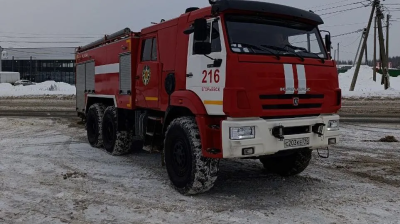 В Егорьевске работники Мособлпожспаса помогли при транспортировке женщины с онкологическим заболеванием