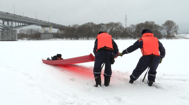 Осторожно, тонкий лёд