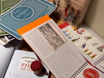 Уникальную французскую вышивку изучают в Озёрах