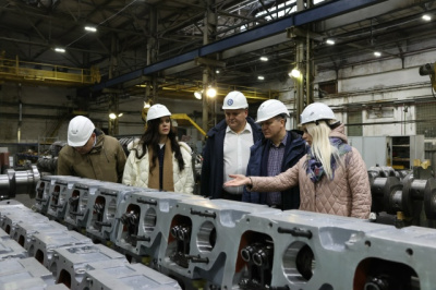 Визит делегации Объединённой судостроительной корпорации на Коломенский завод