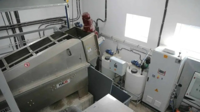 В посёлке Сергиевский запустили новое оборудование на очистных сооружениях