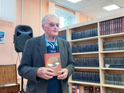 Евгений Фатеев представит десятую книгу воспоминаний в Луховицах 