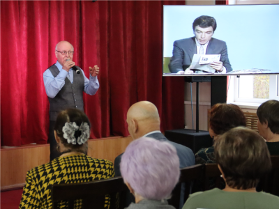 Ностальгическая программа "Телемост воспоминаний" прошла в Луховицах