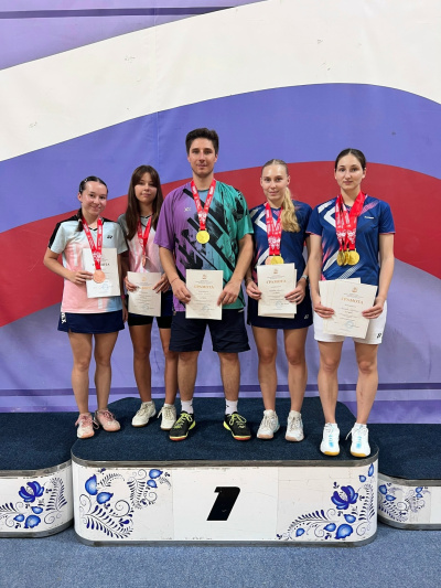 Коломенцы приняли участие в личном чемпионате Московской области по бадминтону