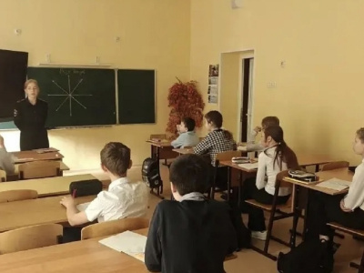 В Коломне инспектор по делам несовершеннолетних провела профилактические беседы со школьниками
