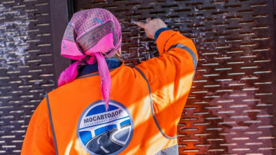 В Коломне на улице Астахова убрали граффити и вандальные надписи