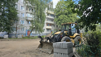В Коломне обновляют двор, который объединяет сразу шесть домов
