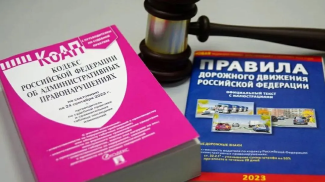 Водитель, повторно севший за руль нетрезвым, лишился прав