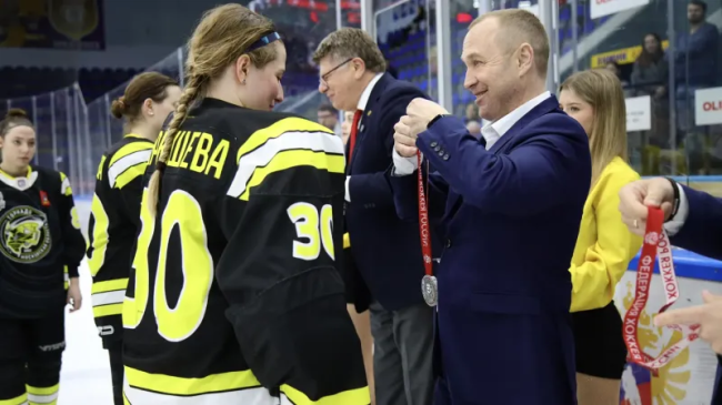 Женский хоккейный клуб "Торнадо" из Воскресенска уступил в финале "Агидели" из Башкирии