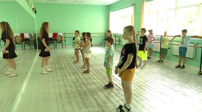 В ДК "Тепловозостроитель" открыт набор на новый творческий сезон