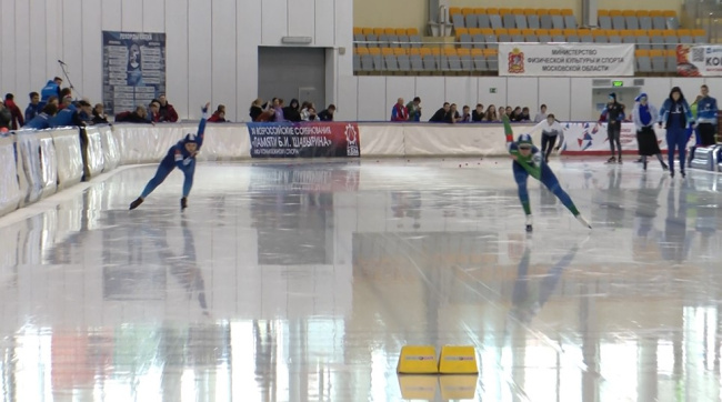 Болеем за наших!