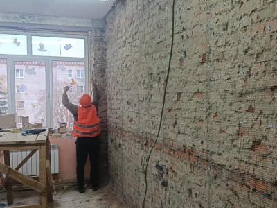 В Белоозёрском делают капитальный ремонт школы