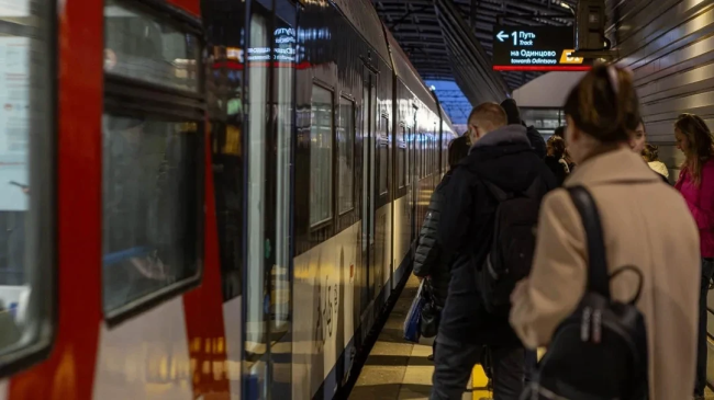 Железнодорожники приводят в порядок вокзалы и транспортные узлы