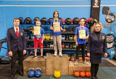 Коломенские спортсмены выступили на Открытом турнире и Кубке Москвы по гиревому спорту