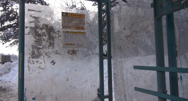 Состояние остановок оставляет желать лучшего