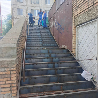 На улице Ленина новая лестница