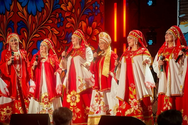 В Москве подвели итоги конкурса "Женщина — герой"