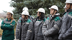 Студенты Воскресенского колледжа посетили филиал «ВМУ» АО «ОХК «Уралхим»