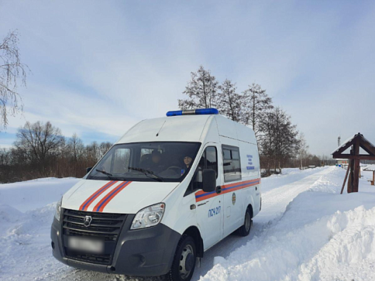 Пожарные Егорьевска помогли транспортировать тяжелобольного мужчину в больницу